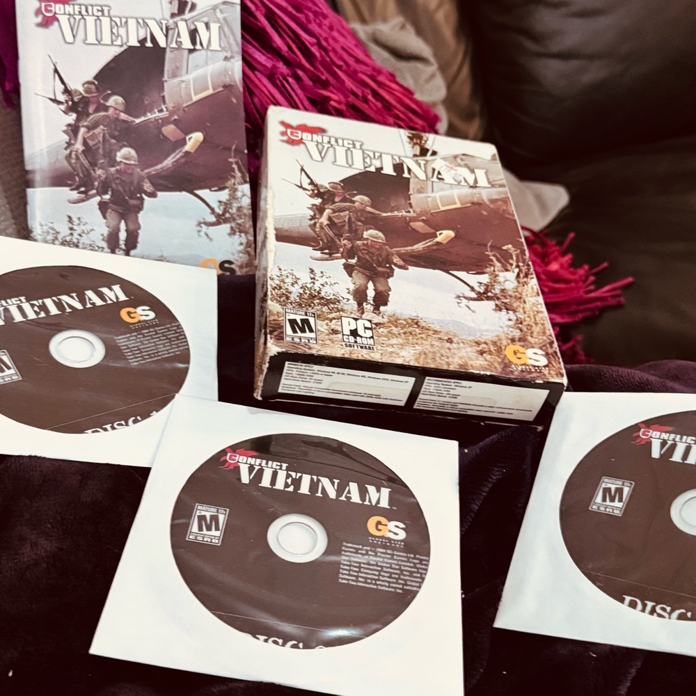 Conflict Vietnam PC CD-ROM 3 Game Discs